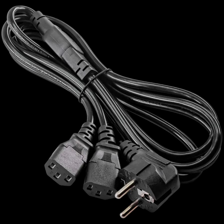 Akyga Kabel zasilający Y rozdzielacz Akyga AK-PC-04A CCA 3x0.5mm² CEE 7/7, 2x IEC C13 1.8 m, zdjęcie 1 z 3