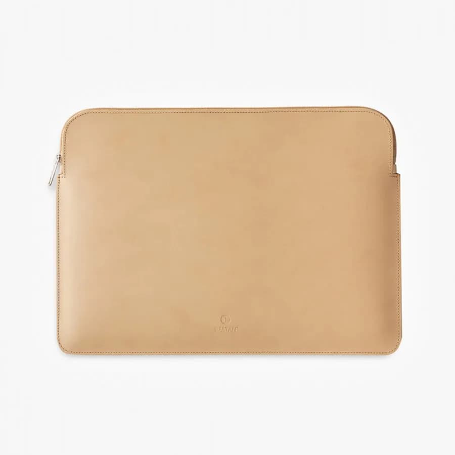 Baltan Etui skórzane z zamkiem do MacBooka Pro 14" M5 beżowe, zdjęcie 1 z 3