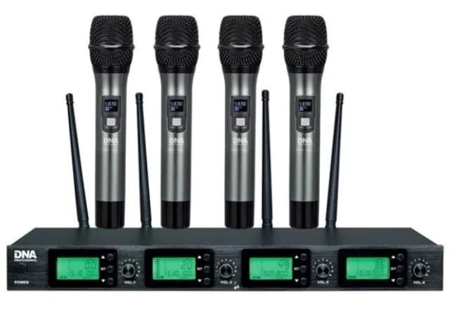 DNA Professional DNA RV-4 - Mikrofon bezprzewodowy 4x nadajnik doręczny + odbiornik, pasmo UHF 518-542 MHz