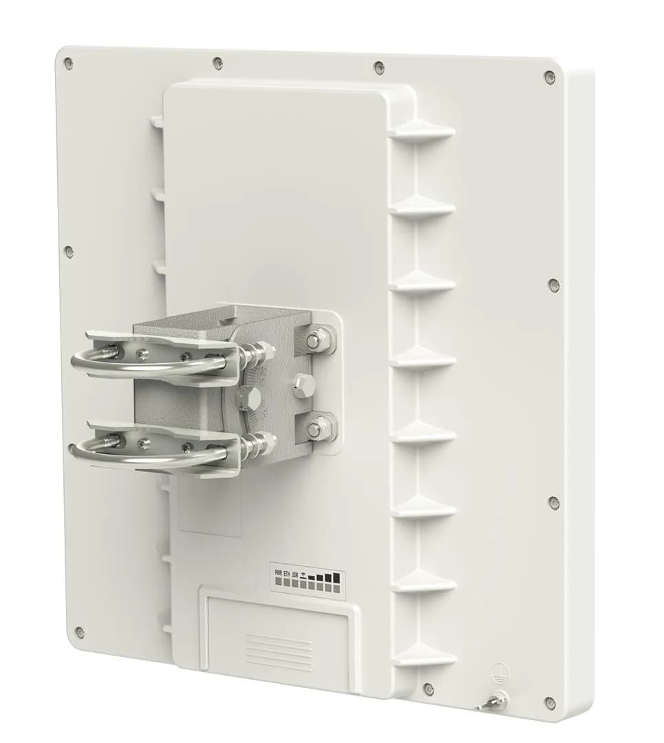 Mikrotik UISP Wireless QRT 5 (RB911G-5HPnD-QRT)