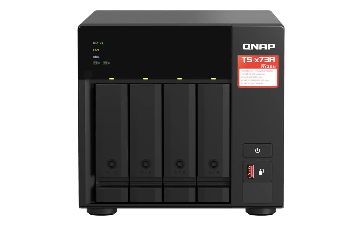 Qnap TS-473A-8G, Tower, 4 x 2.5"/3.5" SATA, AMD Ryzen V1500B 4C/8T, 8GB DDR4 (Max. 64GB), 2 x, zdjęcie 1 z 6