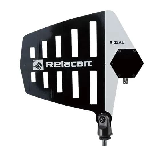 Relacart ANTENA R-22AU, KIERUNKOWA Z WBUDOWANYM WZMACNIACZEM, zdjęcie 1 z 2