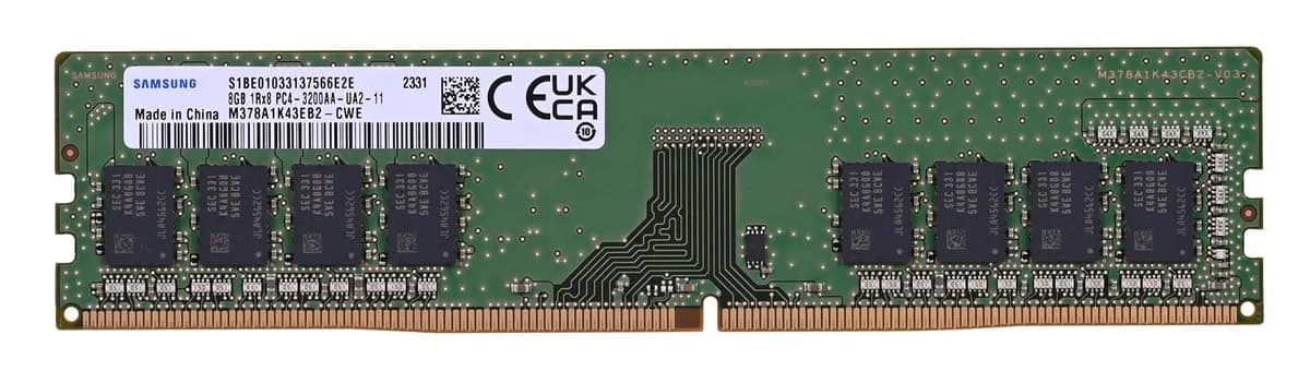 Samsung UDIMM non-ECC 8GB DDR4 1Rx8 3200MHz PC4-25600 M378A1K43EB2-CWE, zdjęcie 1 z 5