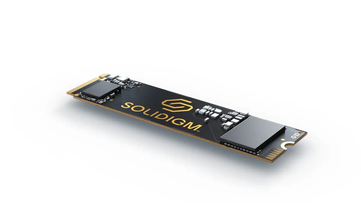 Solidigm Dysk SSD P41 Plus 512GB M.2 2280 NVMe PCIe 4.0 SSDPFKNU512GZX1
