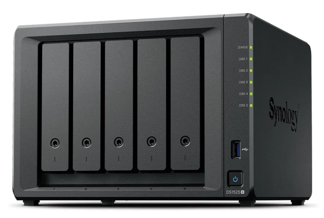 Synology NAS DS1525+, Tower, 5x 2.5"/3.5" SATA + 2x M.2 2280 NVMe SSD, AMD Ryzen V1500B, 8GB DDR4